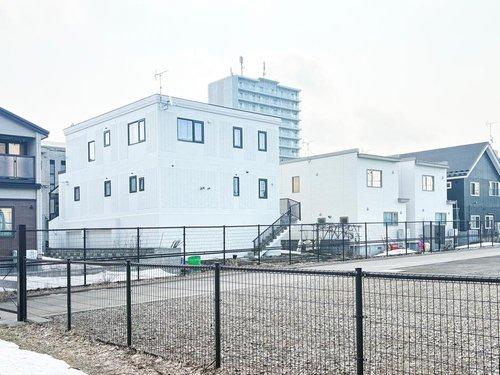 現地（2026年3月）撮影　裏側