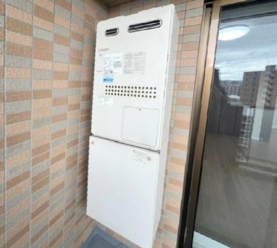 経済的な都市ガスTESセントラル暖房、給湯器。 経済的な都市ガスTESセントラル暖房、給湯器。