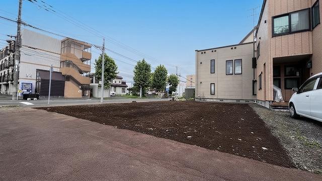 約161.08㎡(48.72坪)の角地♪ 約161.08㎡(48.72坪)の角地♪