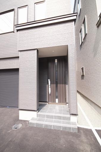 玄関(外) 玄関(外)