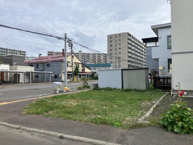 角地緩和により建ぺい率が70%になります 角地緩和により建ぺい率が70%になります