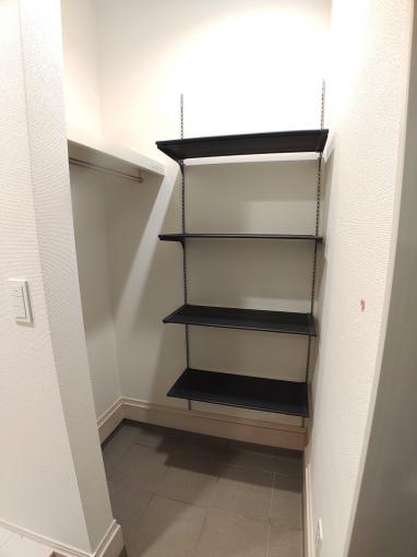 玄関には土間収納