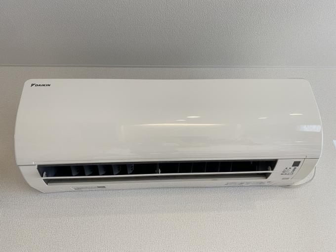 【設備】暑い夏も快適に過ごせるエアコン付き