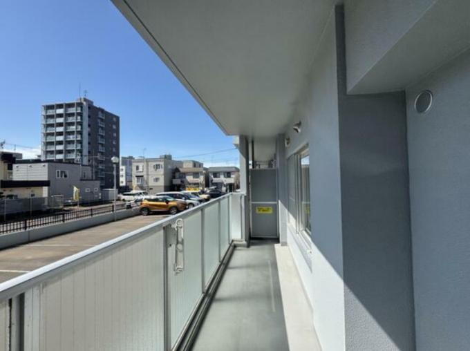 西向きのバルコニー 西向きのバルコニー