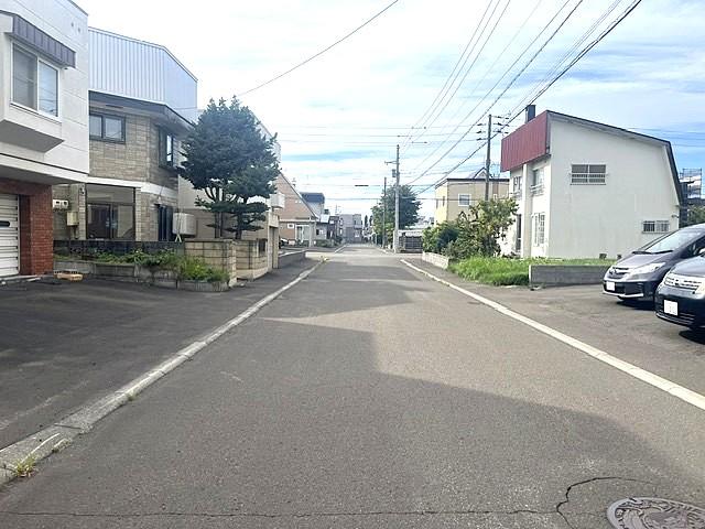 前面道路西方向