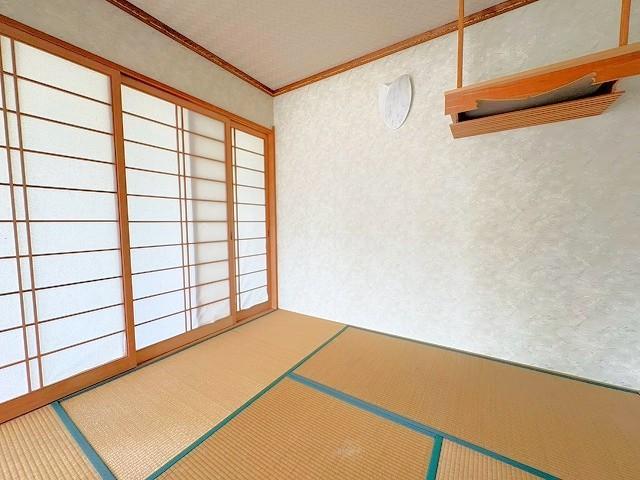 【和室】落ち着いた時間を過ごせる心地よい和室! 【和室】落ち着いた時間を過ごせる心地よい和室!