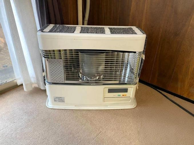 灯油ストーブ 灯油ストーブ
