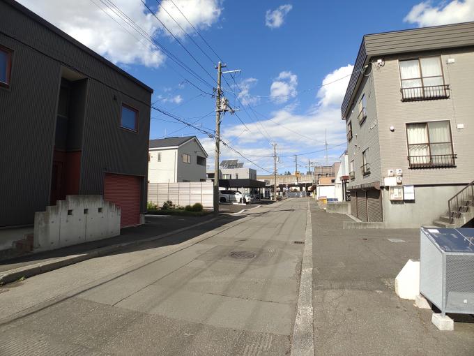 南側から現地方向 南側から現地方向