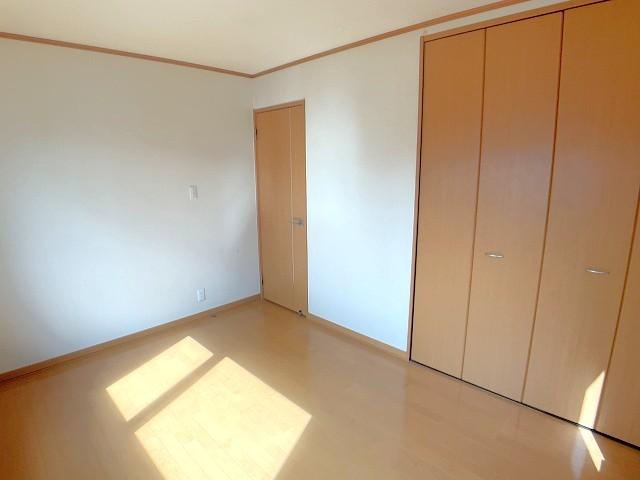 【6畳洋室②】ライフスタイルに合わせて使えるお部屋です! 【6畳洋室②】ライフスタイルに合わせて使えるお部屋です!