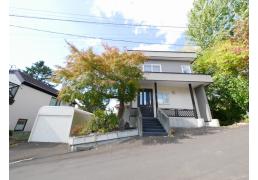 北海道札幌市南区北ノ沢２丁目12-22 札幌市営地下鉄南北線[真駒内]の売買中古一戸建物件詳細はこちら