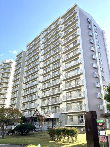 総戸数418戸、Eコート73戸の1室のご紹介です 総戸数418戸、Eコート73戸の1室のご紹介です