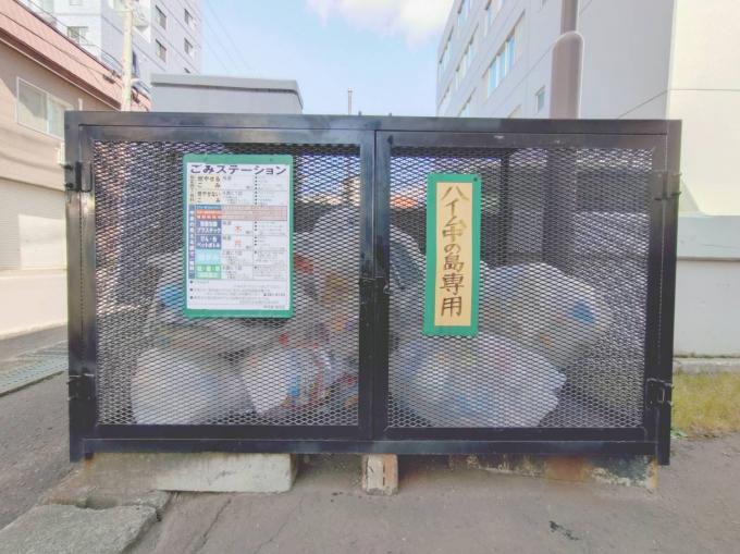 マンション専用のゴミステーションを敷地内に設置。