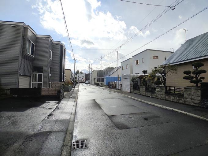 北側から現地方向 北側から現地方向